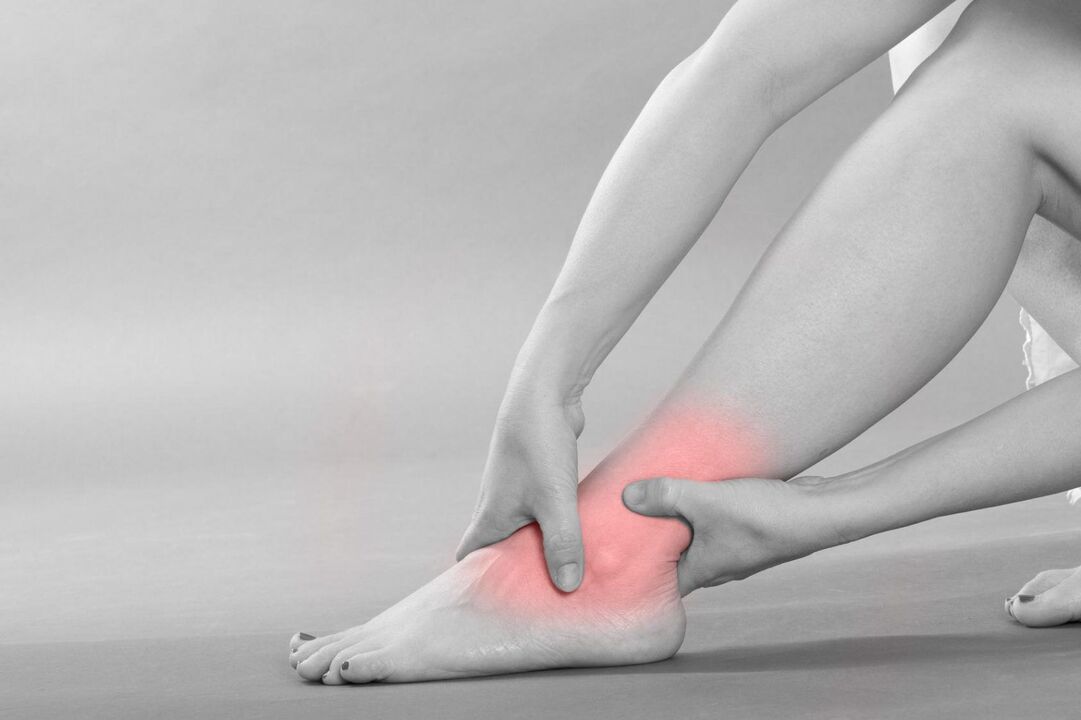 ankle osteoarthritis symptoms